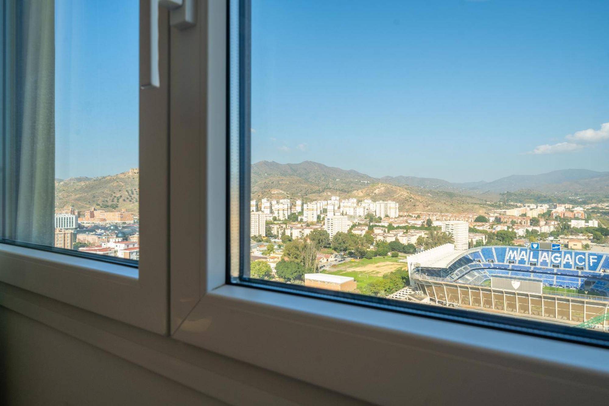 Xpce Urban 7 Skyline - Parking Free Apartment *